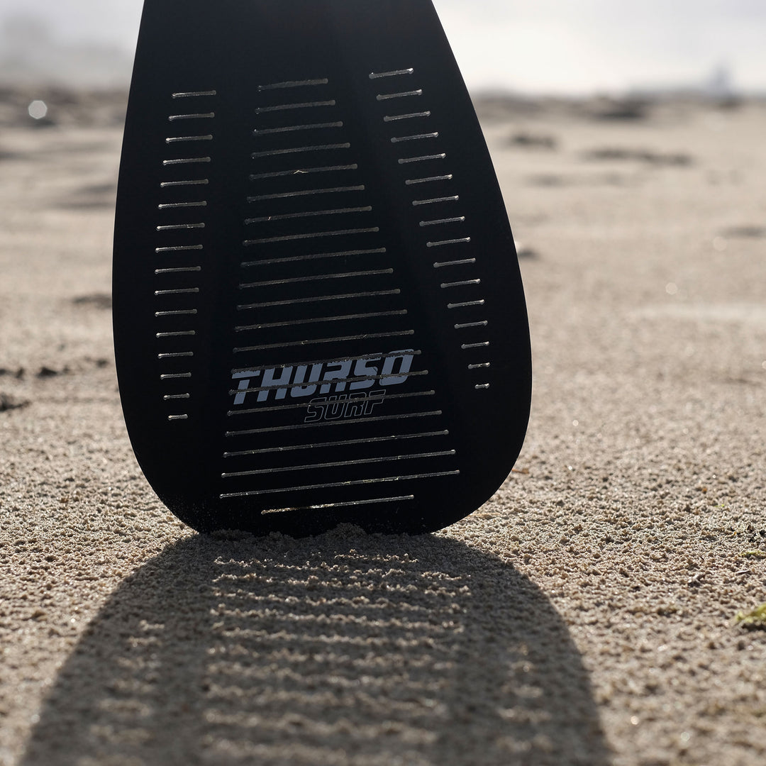 thurso surf full carbon fiber slitted paddle blade